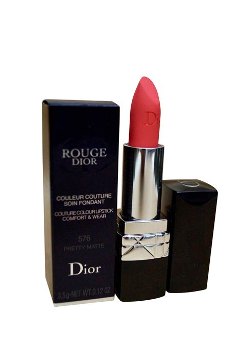 christian Dior red color